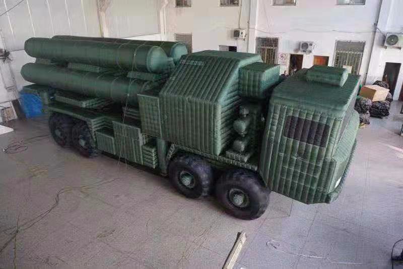 临沂军事大型导弹车